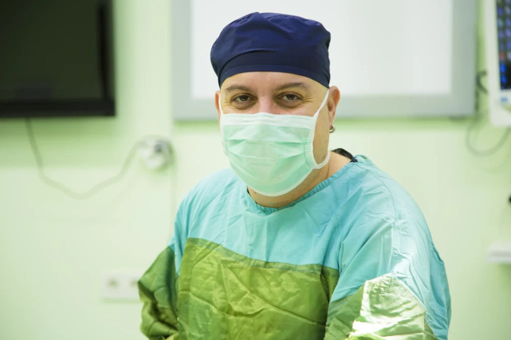 Antalya estetik cerrah Dr Gökhan Özerdem 8